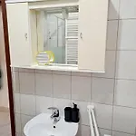 Oaza Mira Ivana Lägenhet Sibinj Krmpotski