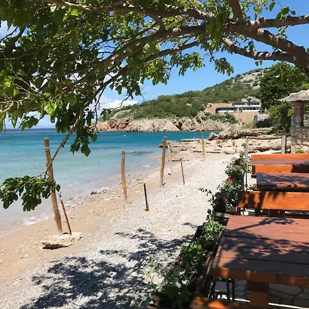 Apartament Oaza Mira Ivana Sibinj Krmpotski