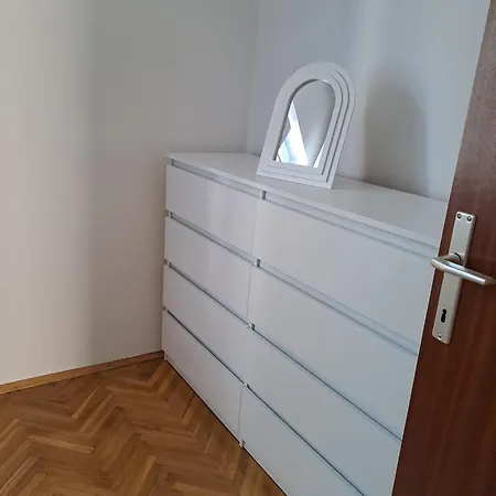 Apartment Oaza Mira Ivana Sibinj Krmpotski