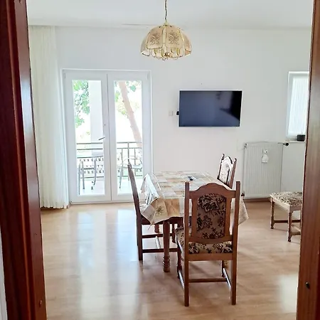 Oaza Mira Ivana Apartment Sibinj Krmpotski